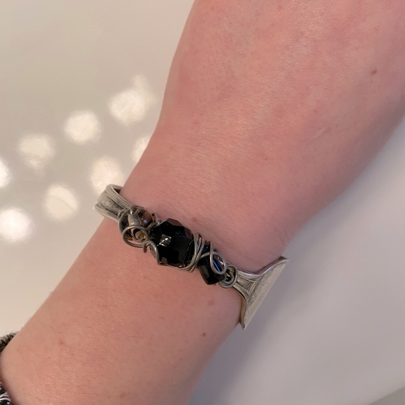 Handmade antique fork bracelet - Picture 3 of 4